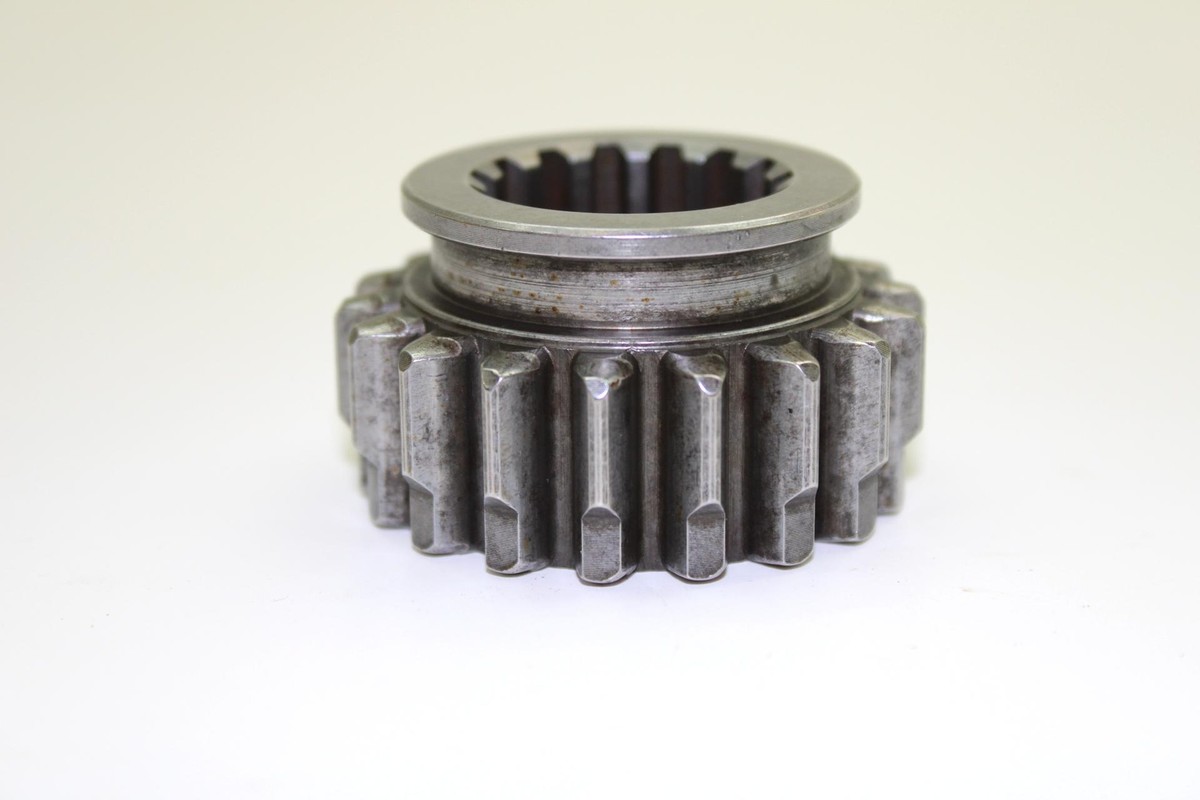 Polaris OEM 18T Transmission Input Gear 3231523 Q105 | eBay