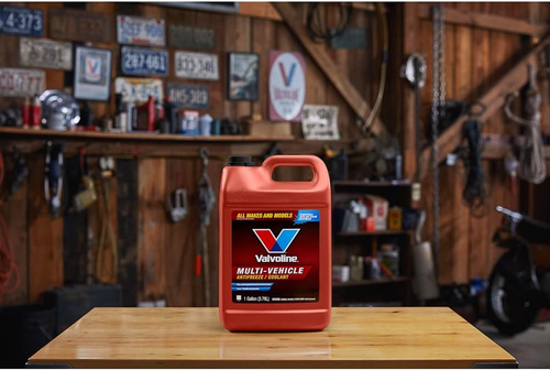 Multi-Vehicle 50/50 Prediluted Ready-To-Use Antifreeze/Coolant 1 GA, Light Yello - Picture 7 of 12