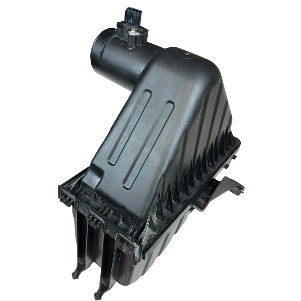 2007 Mercury Montego Freestyle OEM Air Cleaner Filter Housing Box 05 06 07 - Image 2 of 4