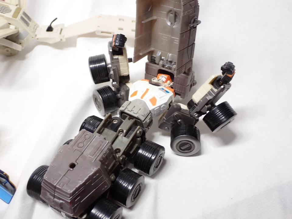 Juego de 3 Hasbro 2007 Transformers Star Wars Snow Speeder Commander Cody + Más Foto 2 de 4