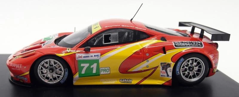 Resina Fujimi escala 1/43 - TSM11FJ022 Ferrari F458 Italia GT2 LM 24H 2011 Foto 2 de 4