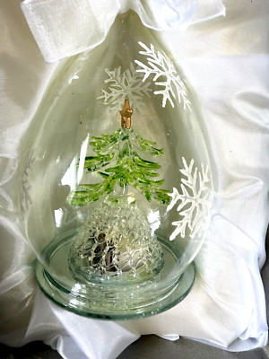 Illuminating Tear-drop Glass Ornament Tree Color Changing Setting or just clear
