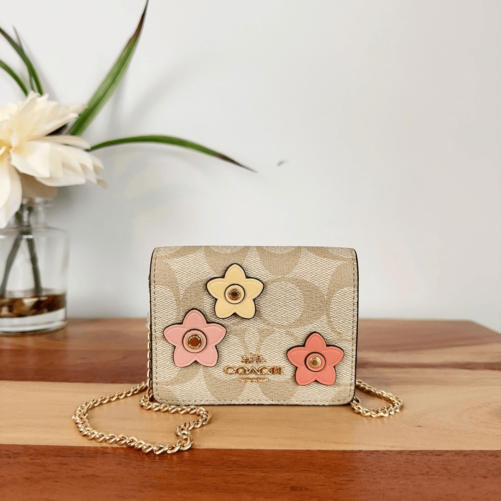 ショルダーバッグ・ポシェット COACH Mini Wallet On A Chain In Signature Canvas 6650 Coach 6650 Mini Wallet On A Chain In Signature Canvas Brown
