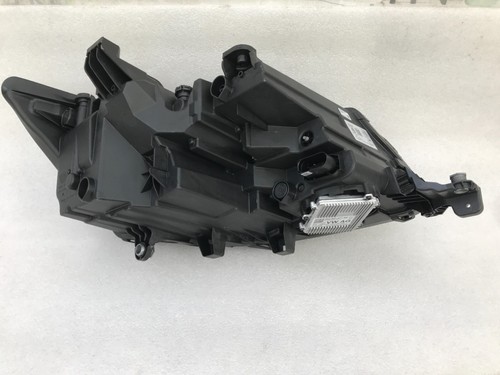 VW TRANSPORTER T7 2024-ON COMPLETE PAIR HEADLIGHT GENUINE LEFT, RIGHT SIDE & ECU - Picture 12 of 21