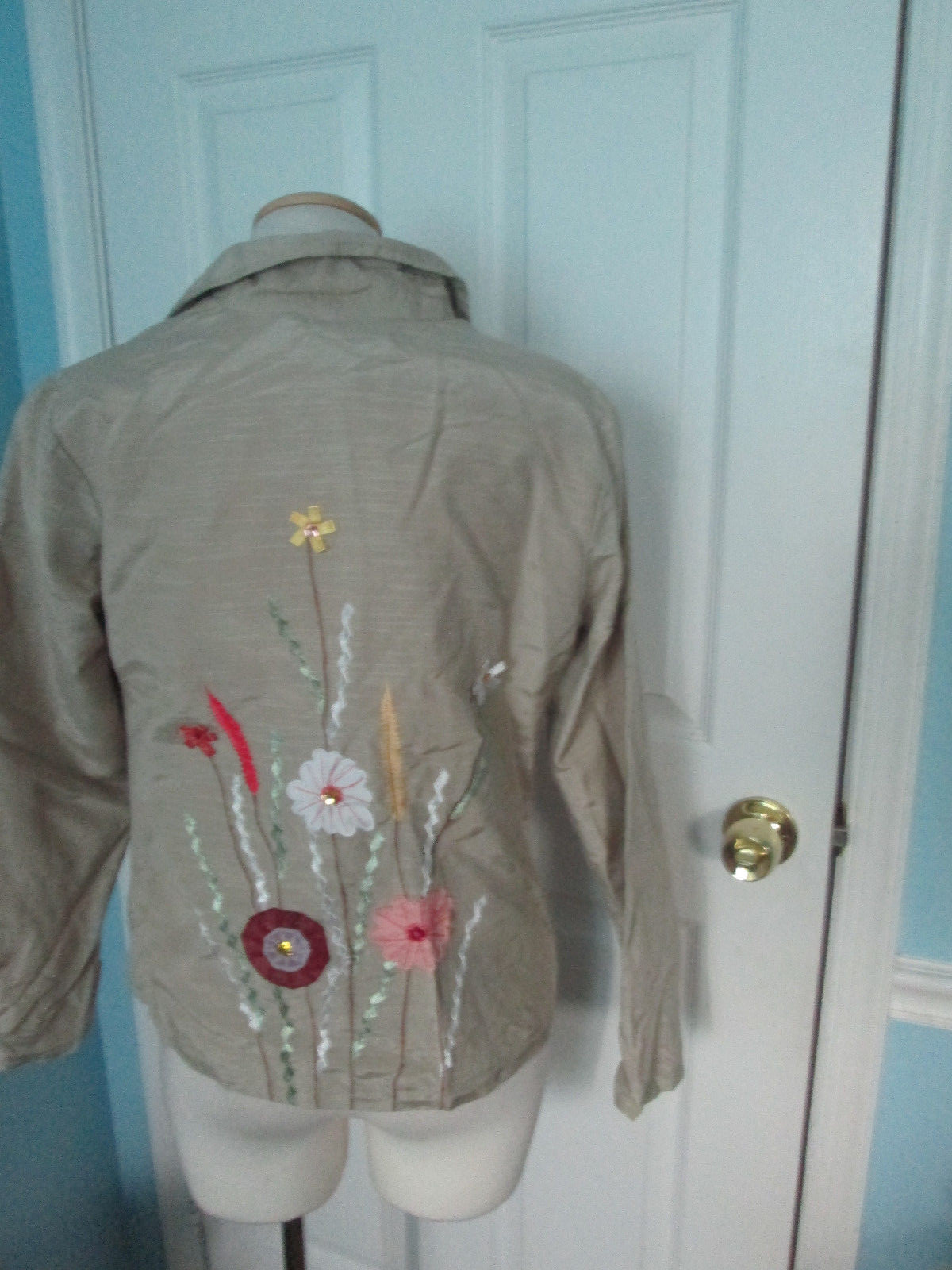 Picture 3 of 4