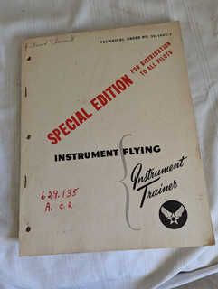 WWII USAF Instrument Flying Instrument Trainer SB book Aug 1943 Special Edition