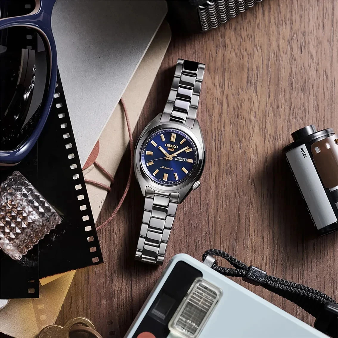 Reloj para mujer Seiko 5 SRE021K1 automático esfera azul acero inoxidable