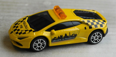 Majorette Lamborghini Huracan LP 610-4 gelb/schwarz Follow Me Airport Flughafen