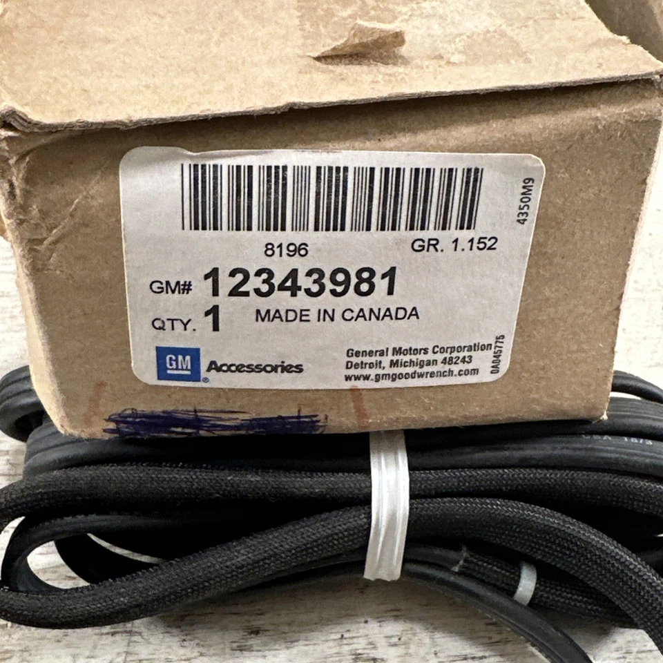 New OEM GM 12343981 HUMMER H1 GM CHEVY 6.2 6.5 ENGINE BLOCK COOLANT HEATER NOS - Image 2 of 4