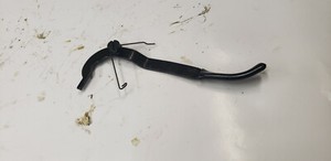 Eastman 683c1-17 Presser Foot Lever Spring & Screw, Fits 629X 6" Straight Knife