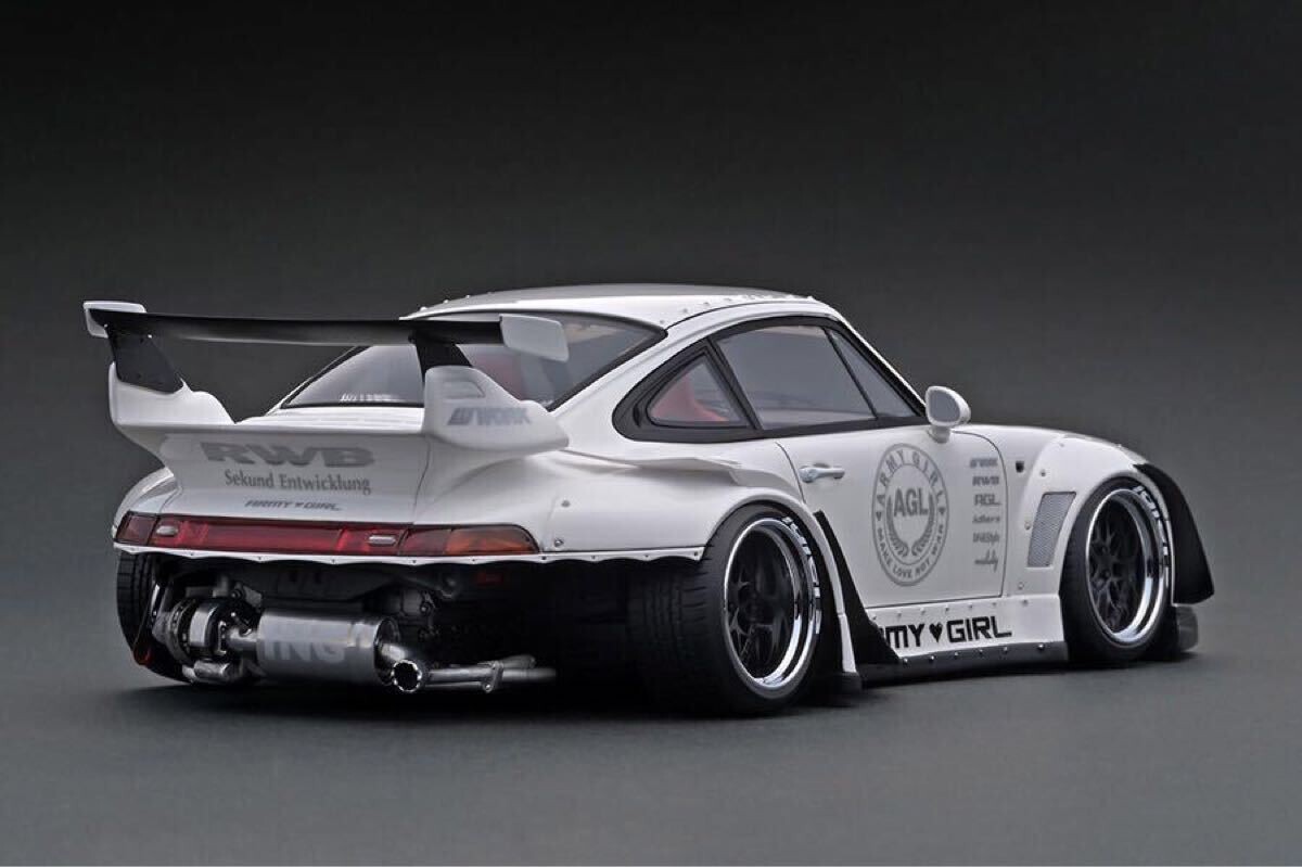 Ignition model IG1961 1/18 RWB PORSCHE 993 Pearl White Rauh