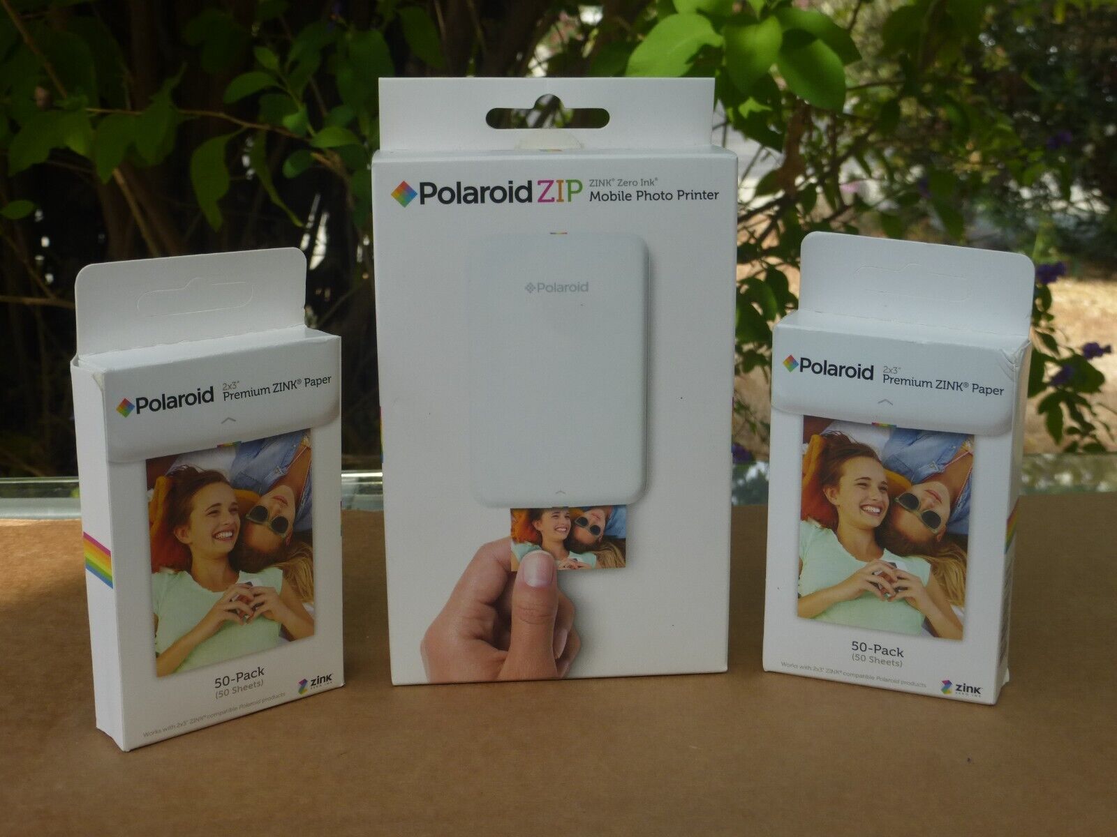 Pack POLAROID Recharge papier pour ZIP (x20p) Appareil photo instantané  compact + POLAROID ZIP Noir Imprimante mobile iOS / Android - Cdiscount  Appareil Photo