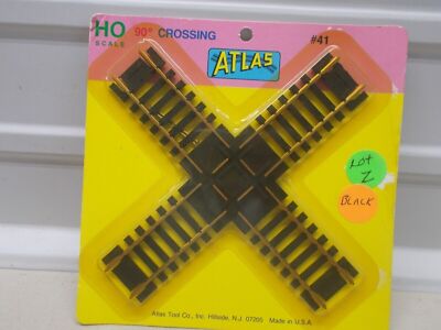 ATLAS HO SCALE BRASS CODE 100  #41 CUSTOM LINE 90 DEGREE CROSSING, NEW IN BOX