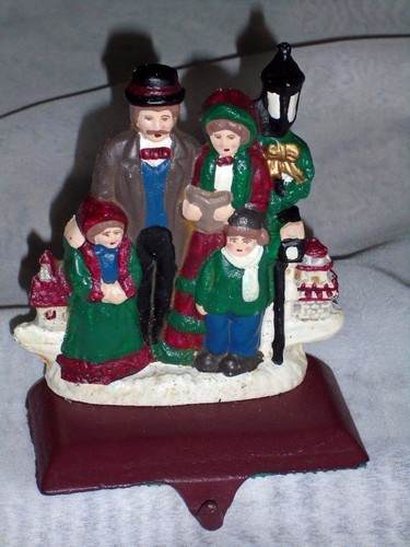 Vintage Solid Cast Iron VICTORIAN FAMILY Christmas Stocking Holder Hanger 2 lbs - 第 1/3 張圖片