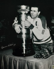 AUTOGRAPHED DPISPORTS MAURICE RICHARD MONTREAL THE CUP UNFRAMED 16X20 PHOTO