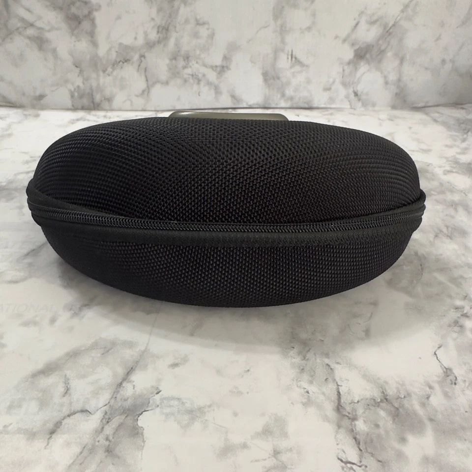 Estojo de óculos de sol Oakley rígido concha com zíper preto nylon estojo esportivo - Imagem 3 de 4