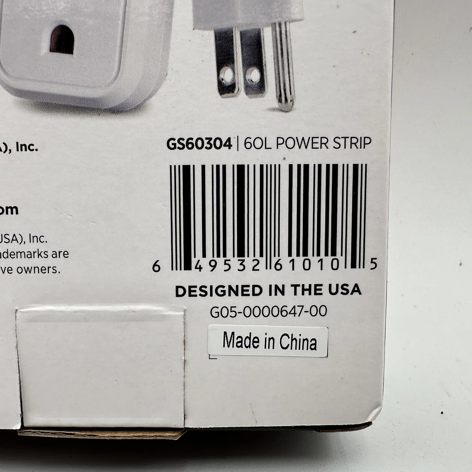 CyberPower 6-Outlet Power Strip 3ft Cord CYBGS60304 - Image 4 of 4