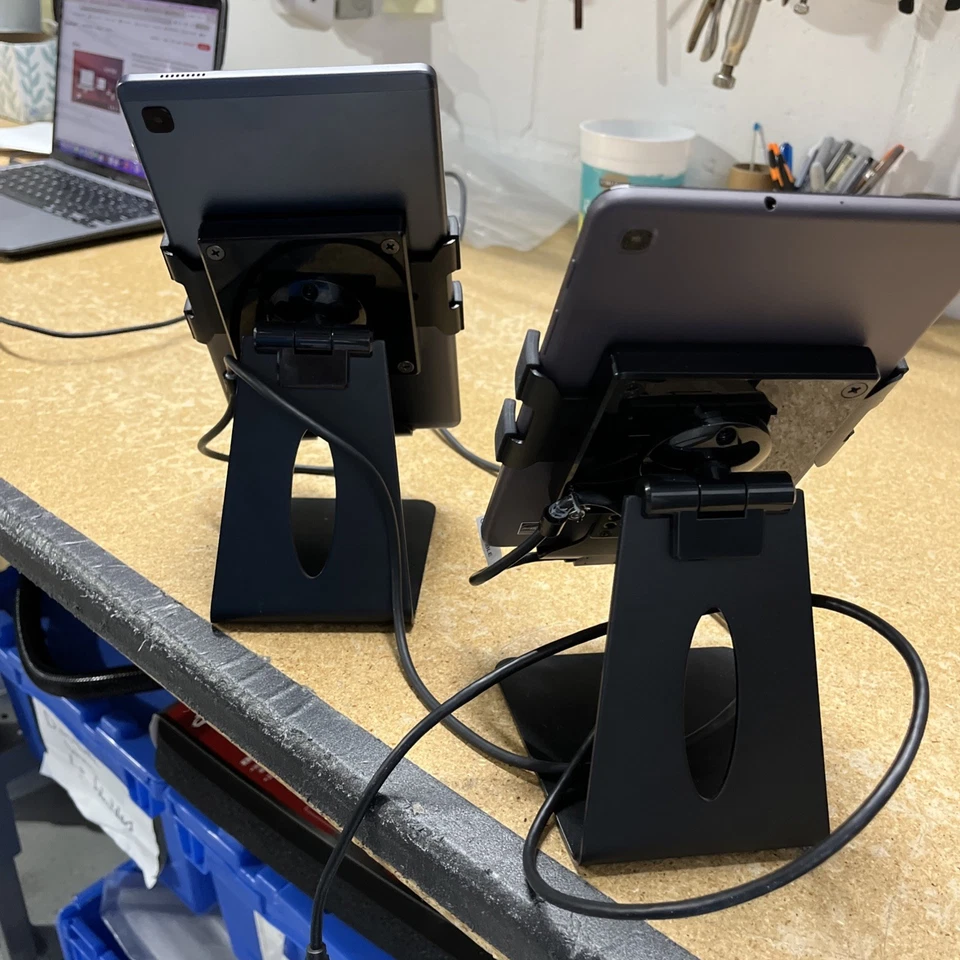 Tap Mango 8” Tablet & Stand - Image 2 of 4