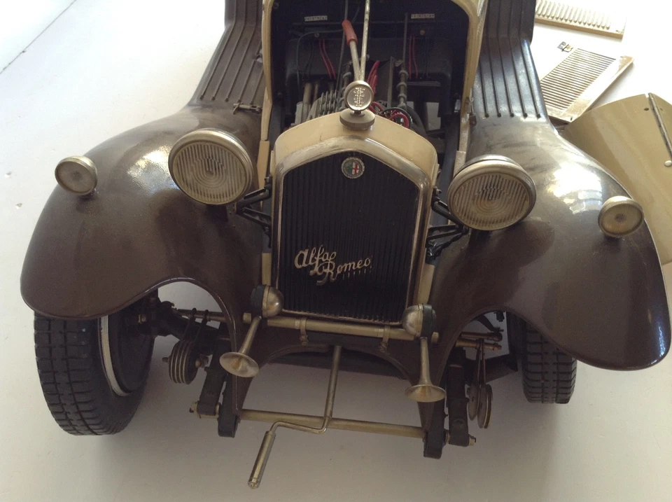 🔥Lot vintage🚗 POCHER ALFA ROMEO 8C 2300 SPIDER GT 1:8 🍂 BLACK FRIDAY 🍂☕ - Immagine 3 di 4