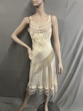 1940  s - 1950  s Powers Model Peach Rayon Bias Cut Slip