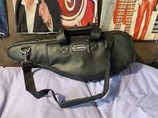 KINSMAN FAUX LEATHER ALTO SAXOPHONE GIG BAG. Excellent Condition. Original Strap