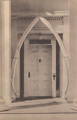 Sag Harbor, NEW YORK - Historical & Whaling Museum - Whale Jaw Entrance