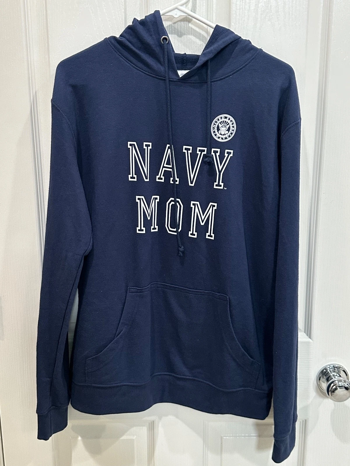Women's "Navy Mom" US Military Light Weight Hoodie Sweatshirt Blue Size Medium