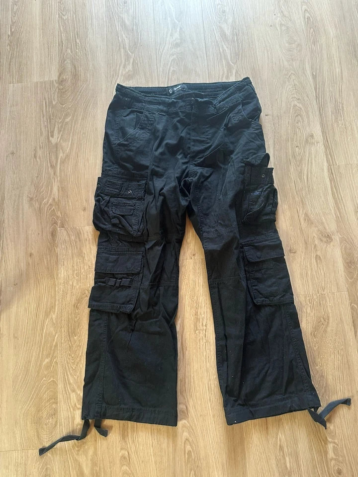 Cargohose von Brandit in Schwarz in der Größe XL - Bild 1 von 3