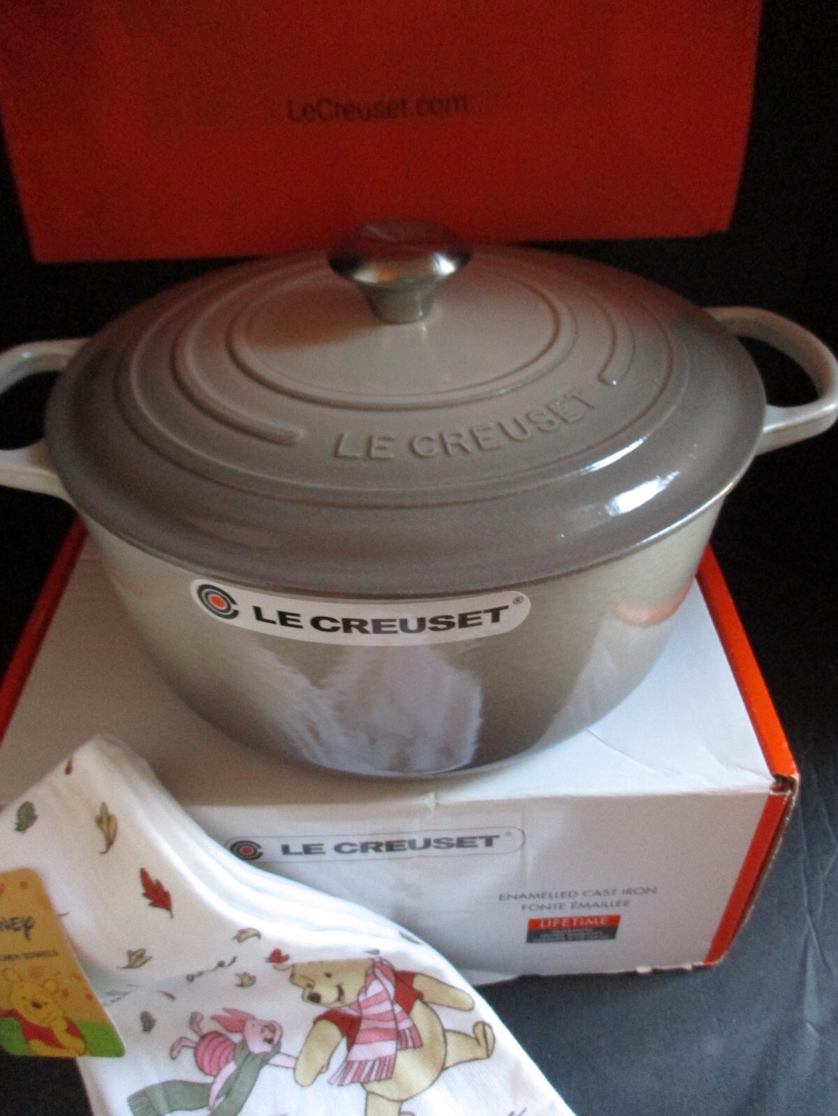 Le Creuset NUTMEG 7.25qt Dutch oven & Le Creuset Cleaner & towels NWT