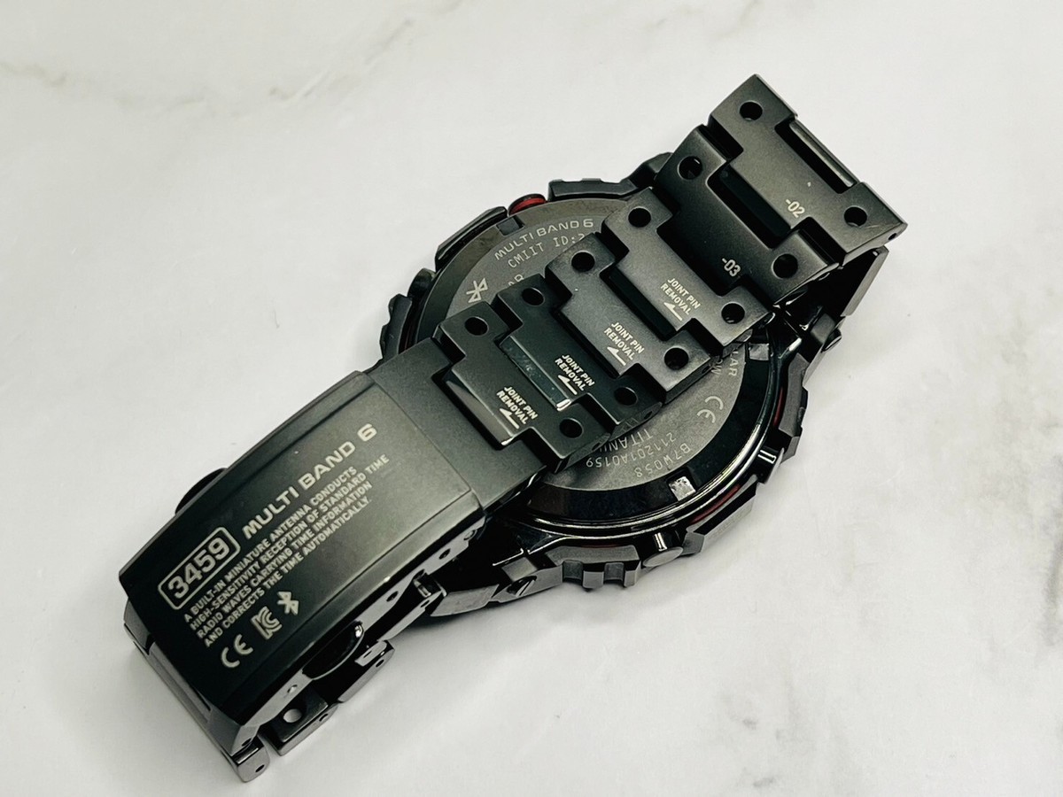Casio G-SHOCK GMW-B5000TVA-1JR Titanium Metal Band Casio G-SHOCK GMW-B5000TVA-1JR Titanium Metal Band