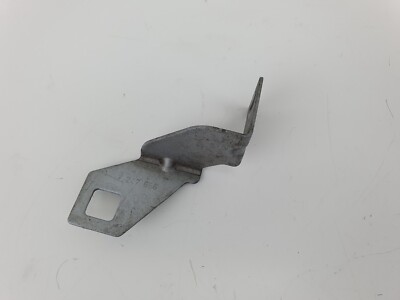 BMW 7 F01 F02 F03 F04 2010 Front bumper mounting bracket 7247666 