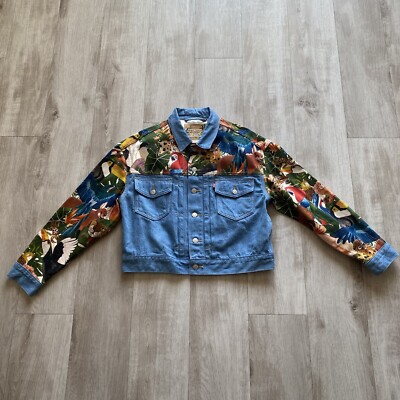 Levi’s X Farm Heritage Trucker Jacket Denim Floral Size Small