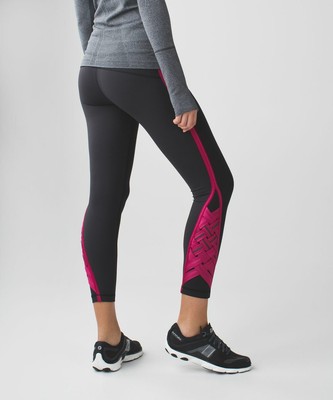 LULULEMON Pace Tight *Weave Reflective 