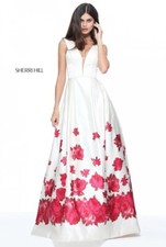 NWT Sherri Hill Ball Formal Dance Dress Gown Style #51105 XS