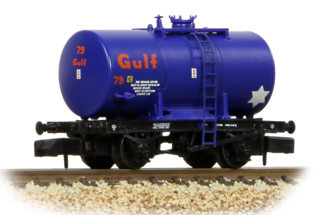 Graham Farish N Gauge 378-001 - 14T Anchor-Mounted Tank Wagon 'Gulf' Blue