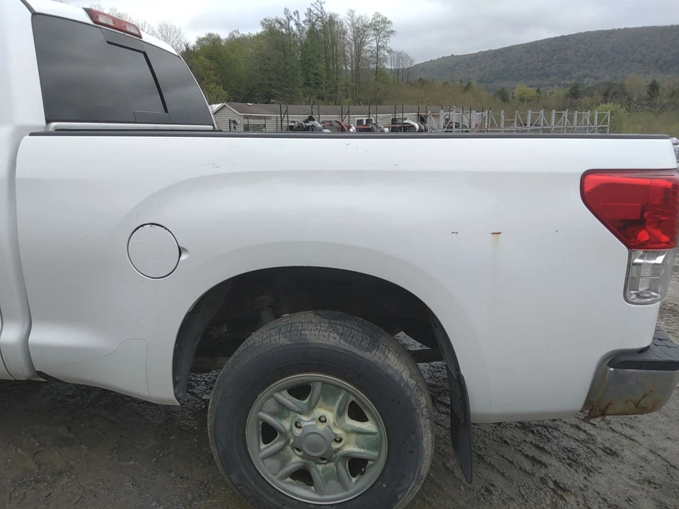 12 TOYOTA TUNDRA Pickup Box/bed crew Cab (4 Dr 5' 5" Box) WHITE - Image 2 of 3