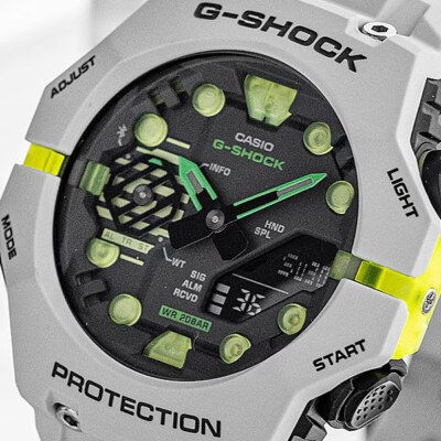 CASIO　G-SHOCK　GA-B001MW-8AJF Casio G-shock Digital Analog 200M waterproof world time