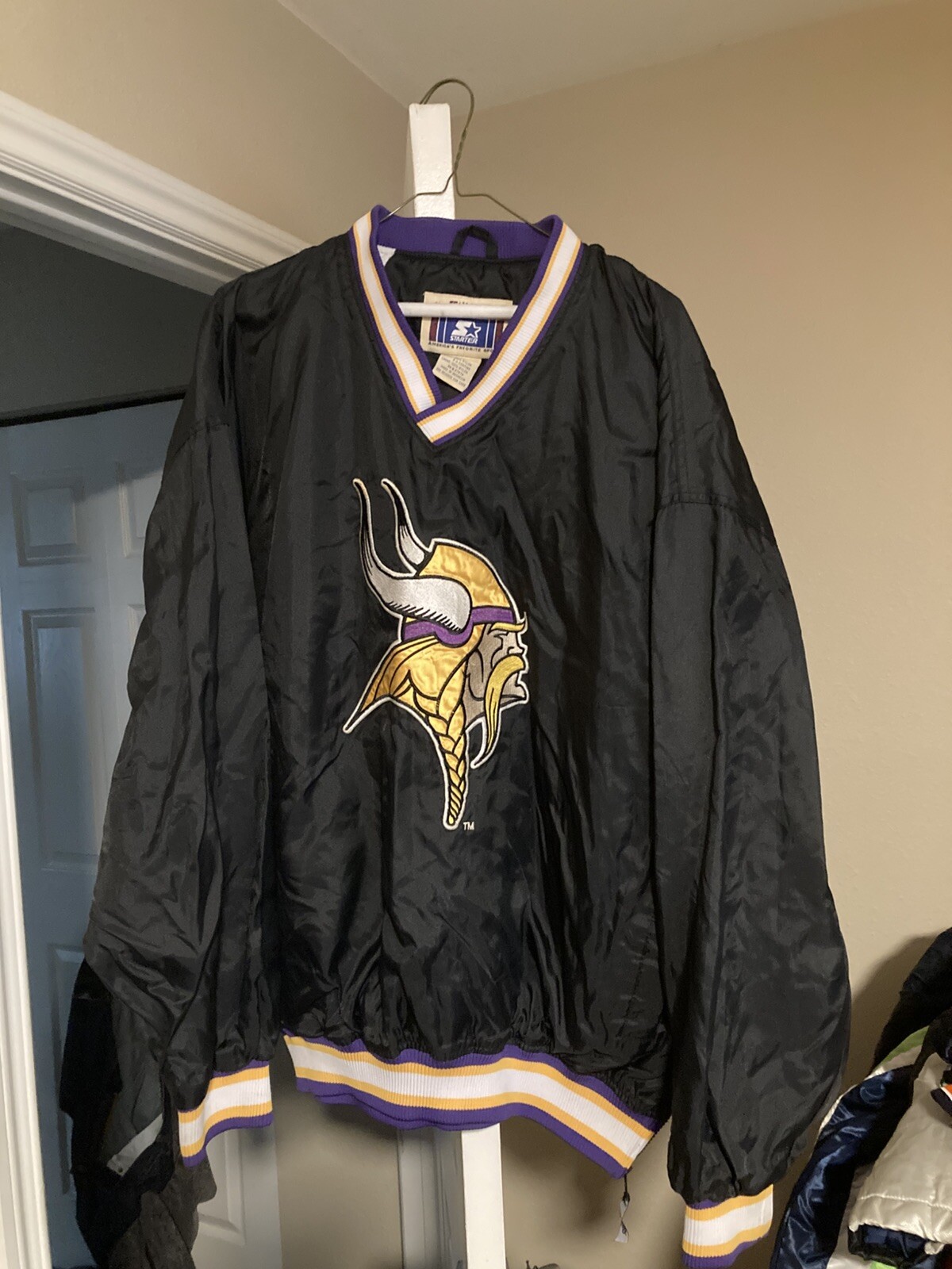 Picture 1 of 2