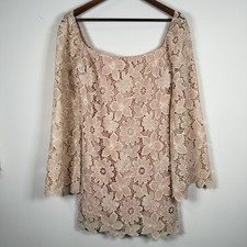 Storia Women’s Dress Floral Lace overlay Cream Pink Wide Arm Size Med NWT Girly