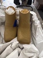 Burberry Rubber Mule Heels Block High Square Toe Manilla EU40 UK7