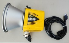Paul C. Buff AlienBees B1600 Studio Flash Unit Mello Yello 640WS
