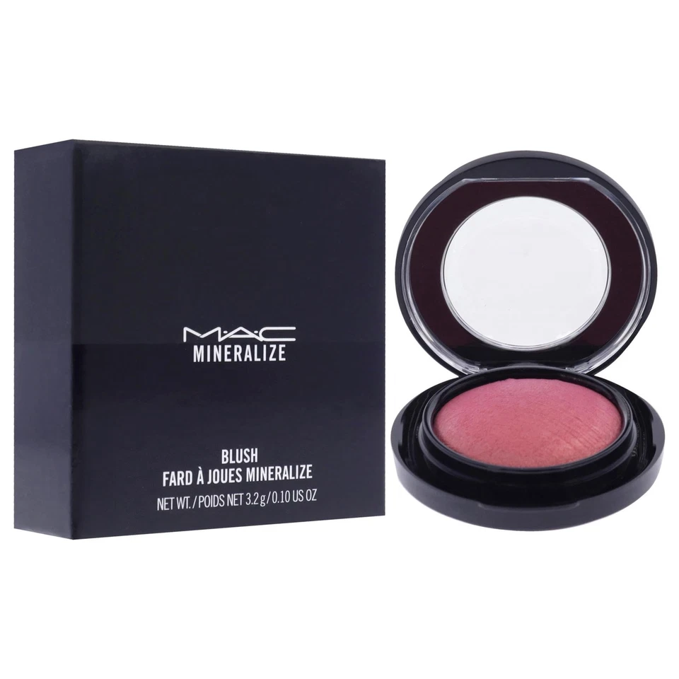 MAC Mineralize Blush - Petal Power,5.91x5.91x5.91 Inch (Pack of 1) - Image 3 of 4