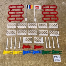 LEGO Sets: Classic Town: Supplemental 6316-1 Flags and Fences (1988) 100% USEFUL