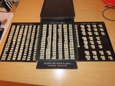 BX352: Claudius Ash & Sons Boxed Salesman Set of Casco Pin Teeth - Image 1 of 4