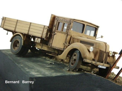 Dnepro Modelo Dn3563 - 1/35 Ford V3000 Uniheitscabina (Juego de detalles para ICM 35411) - Imagen 4 de 12
