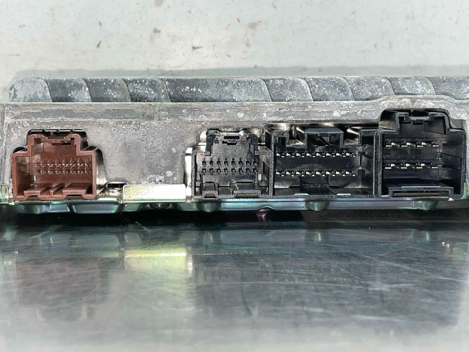 2014 Cadillac ELR Radio Amp Audio Sound Amplifier Bose Gm ID 23207995 14 2015 16 - Image 3 of 4