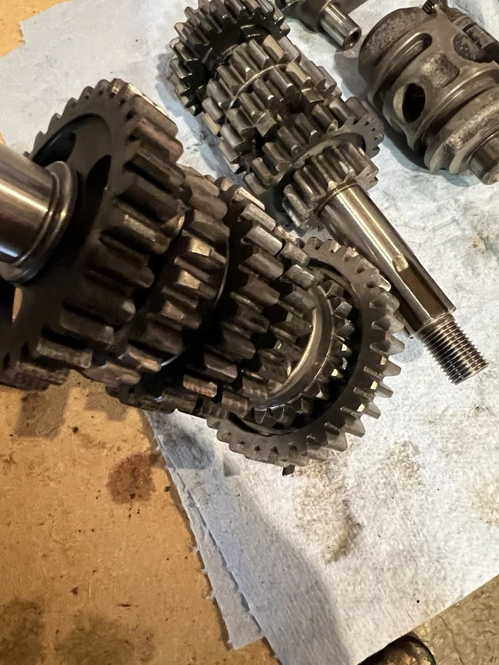 Kawasaki KX80 1989 juegos de cambios de transmisión tambor de cambio y horquillas de cambio Foto 2 de 4