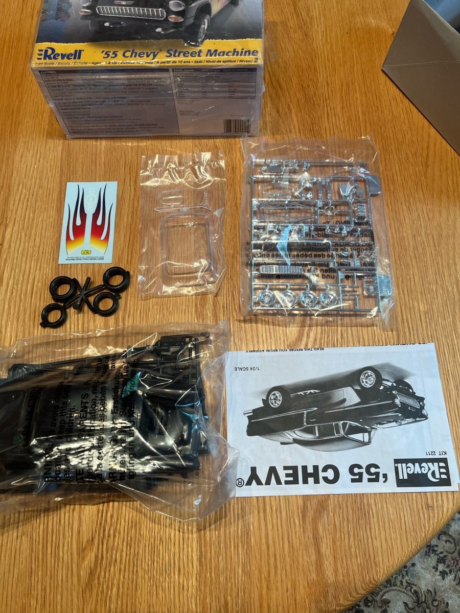 Revell Monogram '55 CHEVY STREET MACHINE 1:24 Scale Model