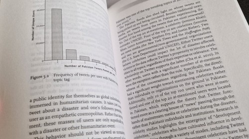Twitter: Social Communication in the Twitter Age By Dhiraj Murthy (2012) Academi - Picture 5 of 8