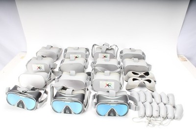 Oculus Go VR Lot: 9x MH-A64, 5x MH-A32 Headsets, and 11x MI-A Controllers -AS IS